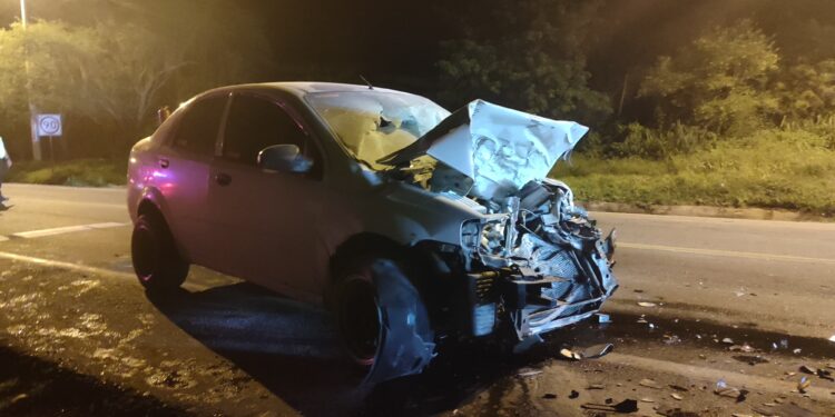 Un herido en un triple choque