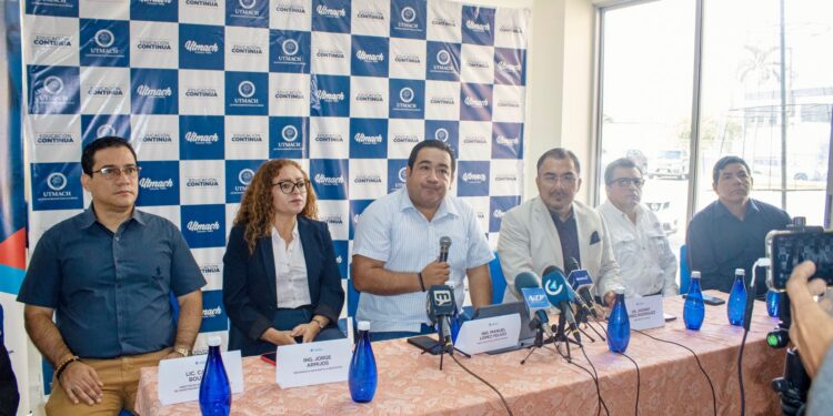 Educación Continua de la UTMACH presentó su Oferta Académica 2024