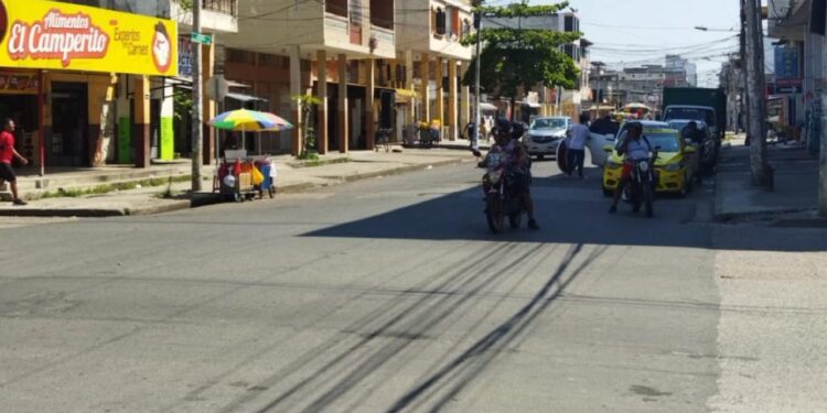 Sacapintas le dispararon en el tórax por robarle 2.000 dólares