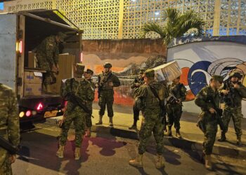 Inició traslado de Kits electorales en El Oro para Consulta Popular y Referéndum 2024