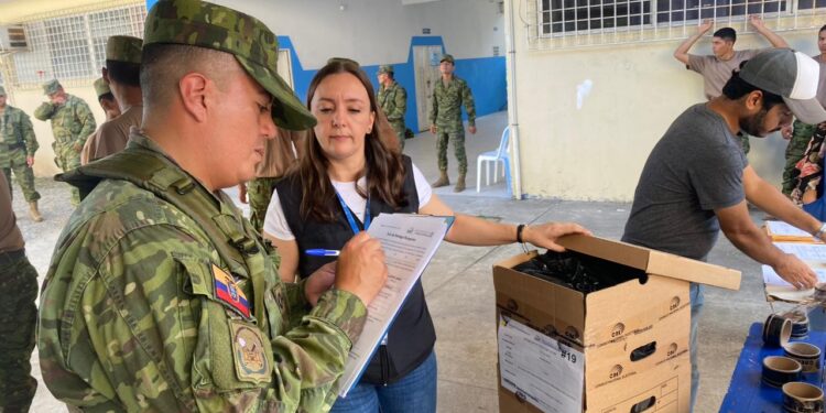 Material electoral fue repartido a 236 recintos electorales