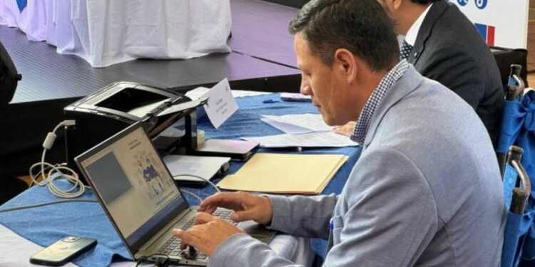 Consulta Popular en el Exterior Inicia con 429,165 Electores Inscritos