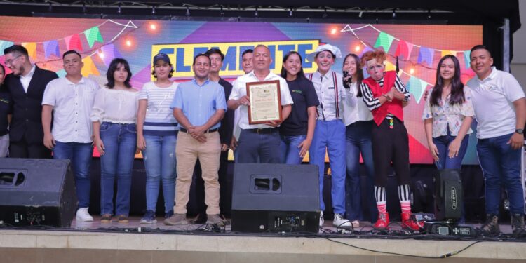 Clausura exitosa de cursos vacacionales de Prefectura de El Oro