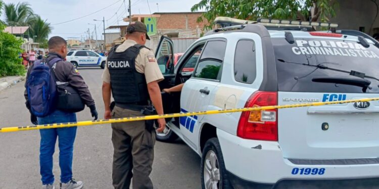 Dos hermanos fueron baleados, uno de ellos murió