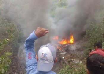 Dos muertos al estrellarse un helicóptero de la Marina 