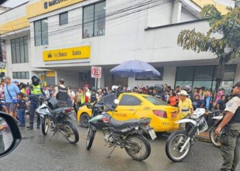 En los exteriores de una UPC mataron al pasajero de un taxi