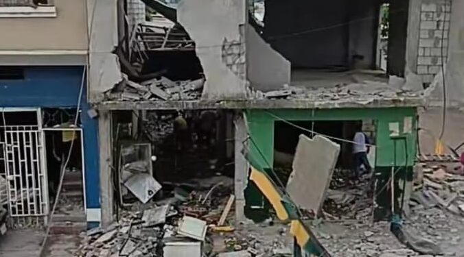 Cinco heridos y casas destruidas por explosión de gran magnitud
