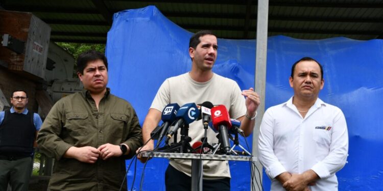 Ministro de energía visita Termogas Machala