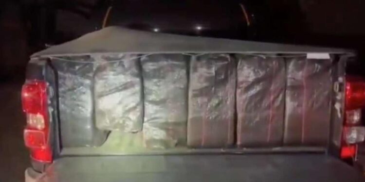 Policía incauta más de una tonelada de droga