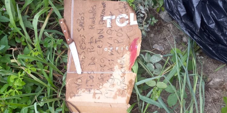 Encuentran cabeza y restos de cadáver descuartizado en la parroquia Tenguel