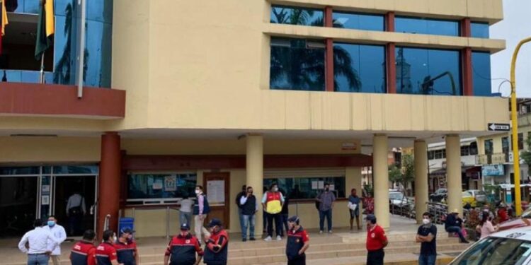 Concejal logró escapar de dos sacapintas que le intentaron robar