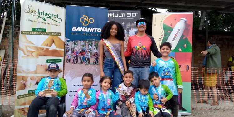 Festival Infantil de Ciclismo & Walkbike fue un exito en la Segunda Edición de Súper Bikecross