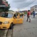 Dos taxis chocaron en Santa Rosa