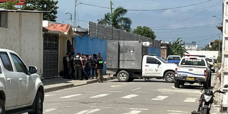 Sicarios en moto mataron a dos estudiantes del Colegio El Oro