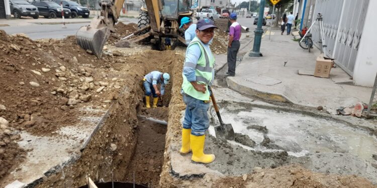 Aguas Machala instaló red de alcantarillado en la Lotización Villa sol