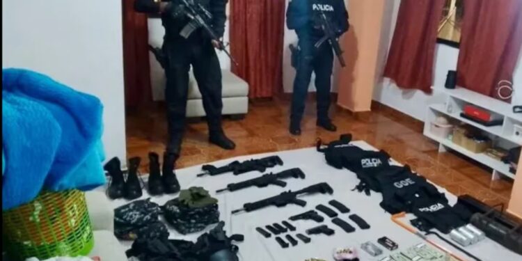 Cárcel para un policía y un militar por robar casas haciendo falsos operativos