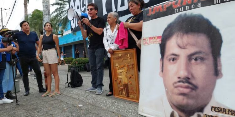 Policías involucrados en el caso González y otros reciben pena de 26 años