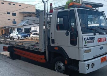 Detenido con una grúa reportada como robada