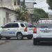 Dos de tres adolescentes resultaron heridos al intentar asaltar a un policía