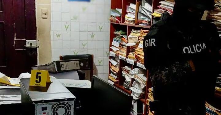 Se investiga posible delincuencia organizada en la corte de Justicia