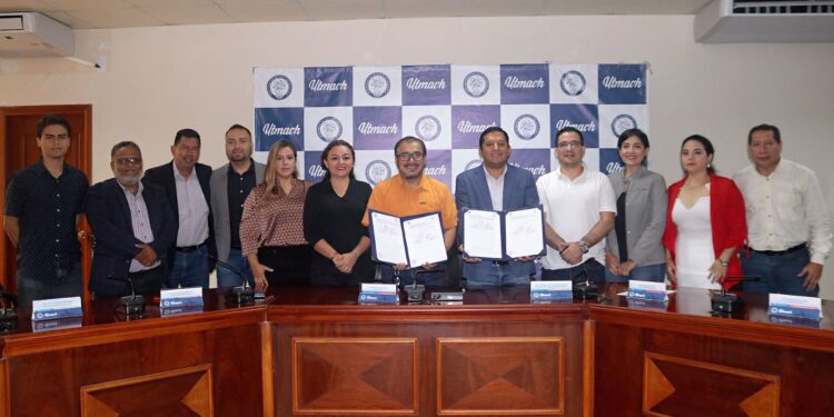 UTMACH y CICO firmaron convenio de cooperación