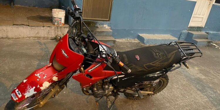 Detenido con una moto robada