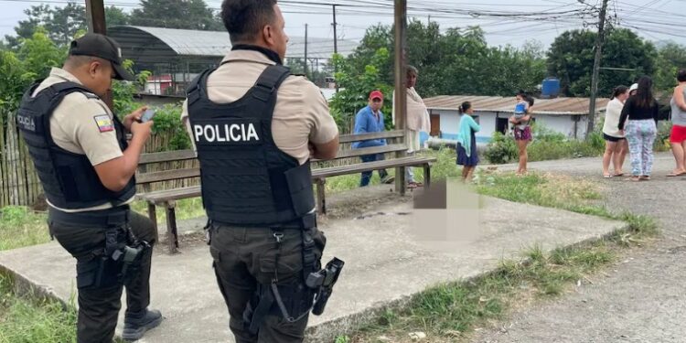 Encuentran cabeza humana en parada de buses en Patricia Pilar
