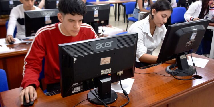 Aspirantes a la UTMACH deben consultar asignación de cupos el 5 y 6 de septiembre