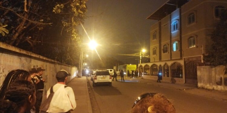 Extorsionadores dispararon contra una vivienda