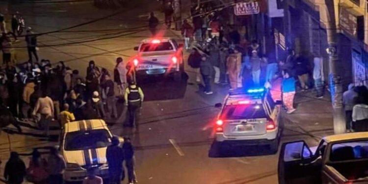 Ataque armado en Quito deja cinco fallecidos