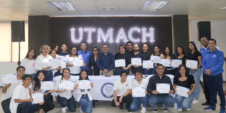 Universidad Técnica de Machala Avanza en Inclusión con Certificación en Lengua de Señas