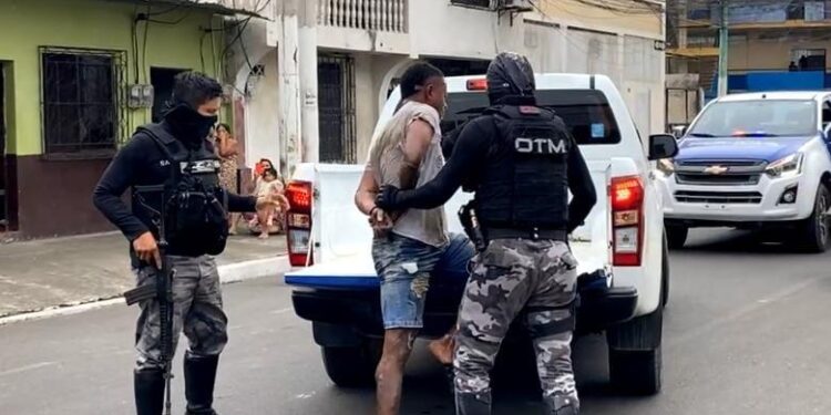 Detenido luego que habría perpetrado un asalto
