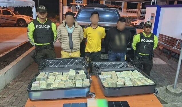 Detenidos con 700 mil dólares fueron procesados