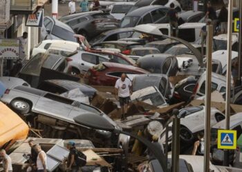 Cifra de muertos en Valencia por inundación asciende a 95