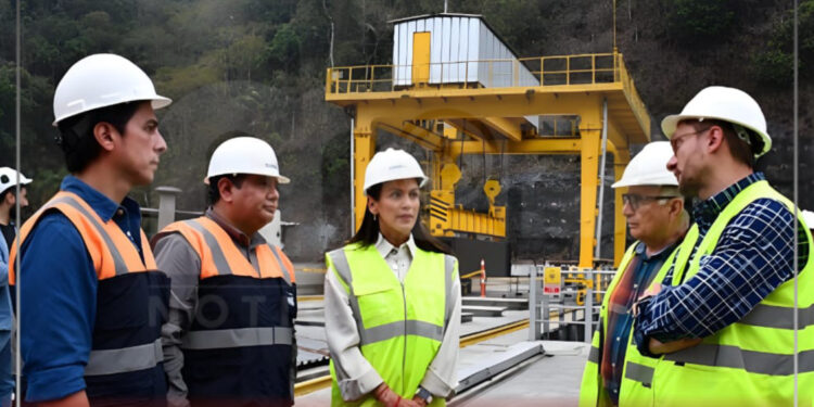 La segunda ronda de contratación eléctrica en Ecuador sigue sin resultados visibles