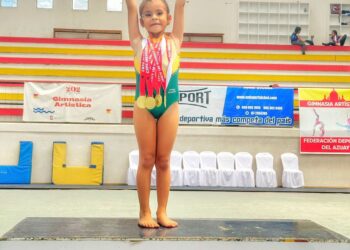Gimnasta Orense brilla en Copa Independencia