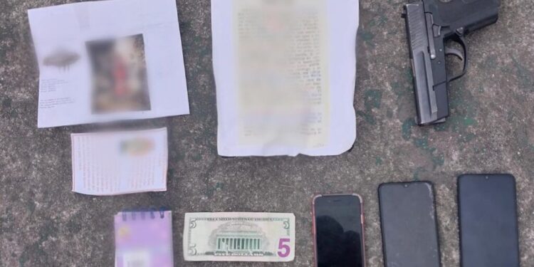 Estudiantes eran extorsionados por dos compañeros