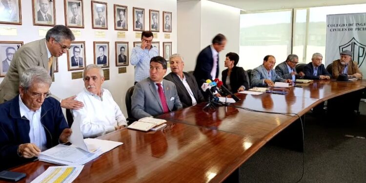Jornada laboral reducida de seis horas proponen técnicos ante los apagones