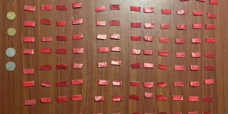 Dos detenidos con 420 dosis de sustancia ilícitas