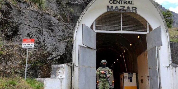 El nivel del embalse de Mazar sigue cercano al límite de riesgo