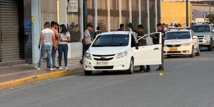 Hombre asesinado con disparos en los exteriores de un gimnasio