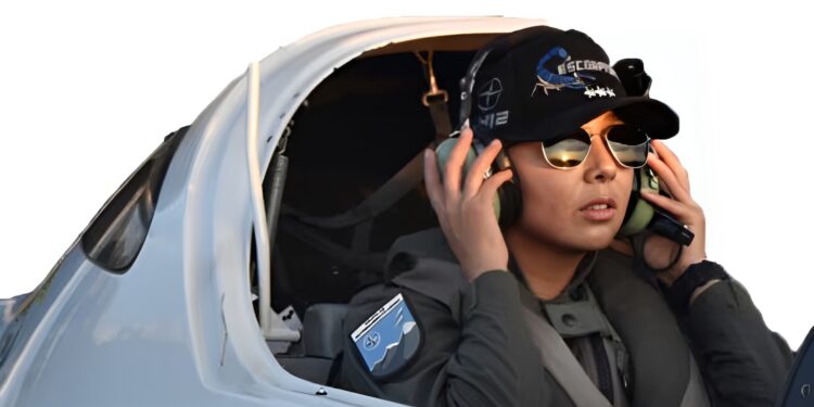 Fallecida en accidente de avioneta fue la primera mujer ecuatoriana en volar un avión supersónico