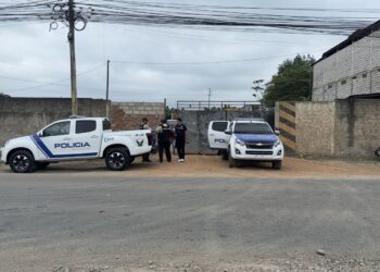 Un trabajador de mecánica y dos choferes de tráiler fueron asesinados