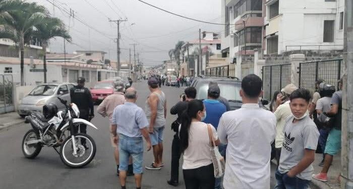 Policía habría asesinado a su conviviente y después se disparó