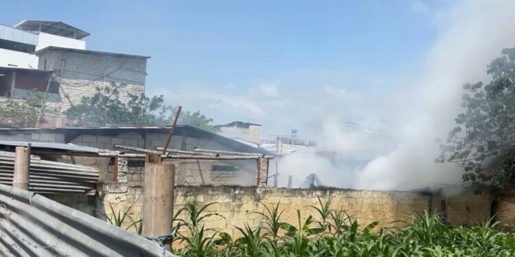 Familia lo perdió todo en un incendio