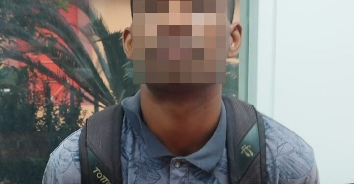 Detenido cuando intentaba vender un celular robado