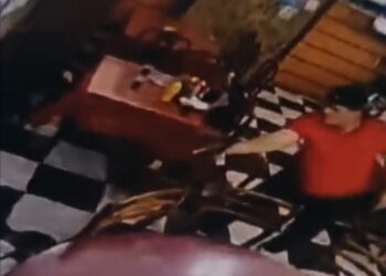 Cámara captó el triple asesinato en la chifa