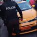 Pasajero de un taxi es asesinado con disparos