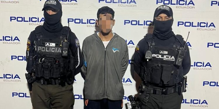 Aprehendido cuando desenterraba sustancias ilícitas