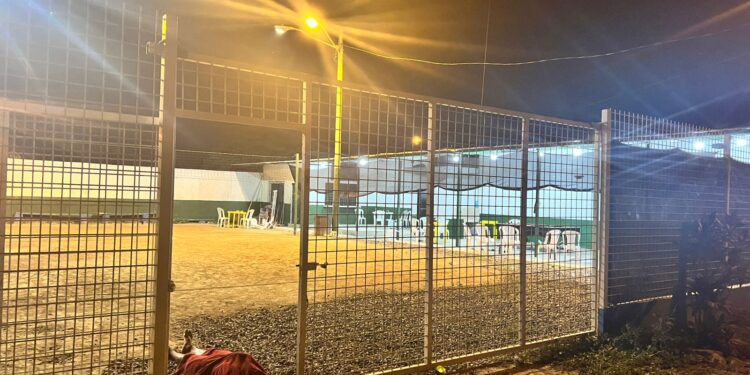 Ataque en una cancha de vóley dejó tres muertos